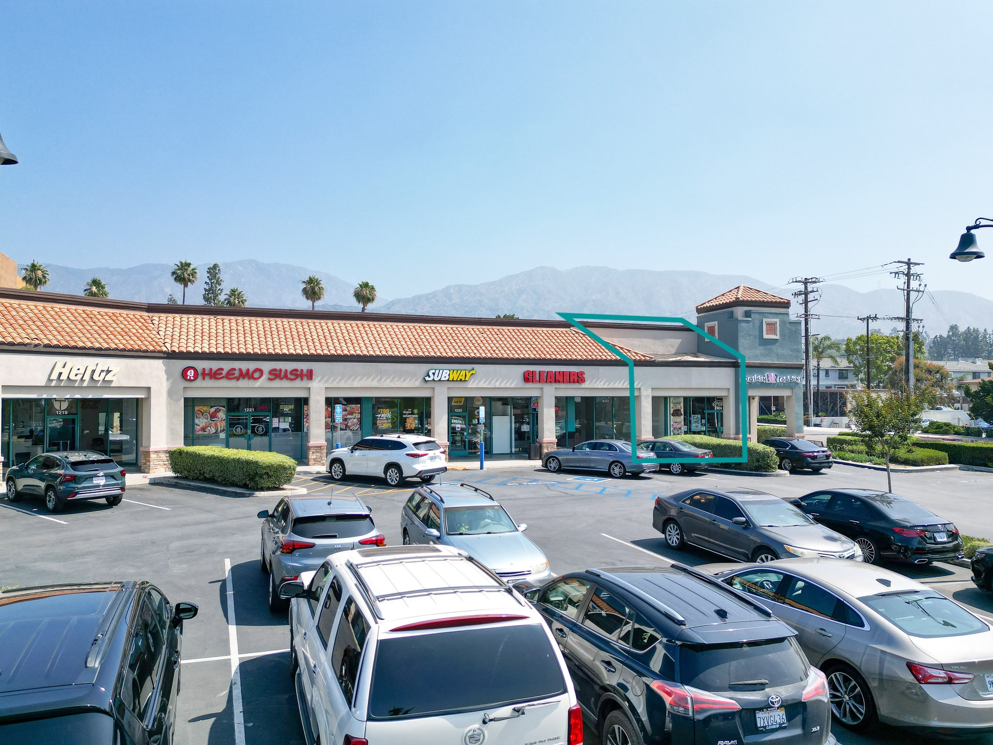 1155-1245 Huntington Dr, Duarte, CA for lease Interior Photo- Image 1 of 4