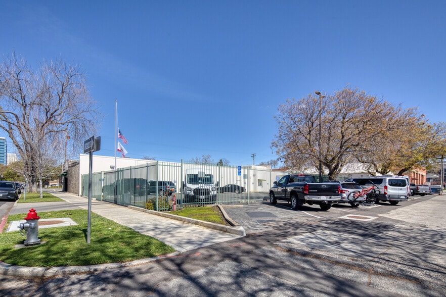 1801-1811 9th St, Sacramento, CA for sale - Building Photo - Image 3 of 5