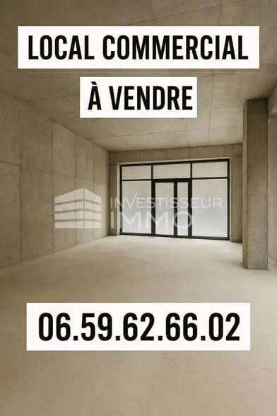 Retail in Montreuil for sale - Building Photo - Image 1 of 3