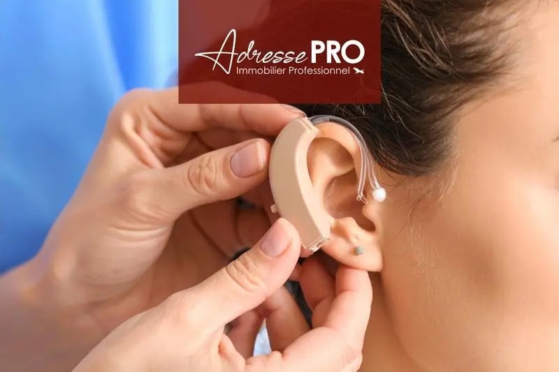 Retail in La Rochelle for sale - Building Photo - Image 2 of 2