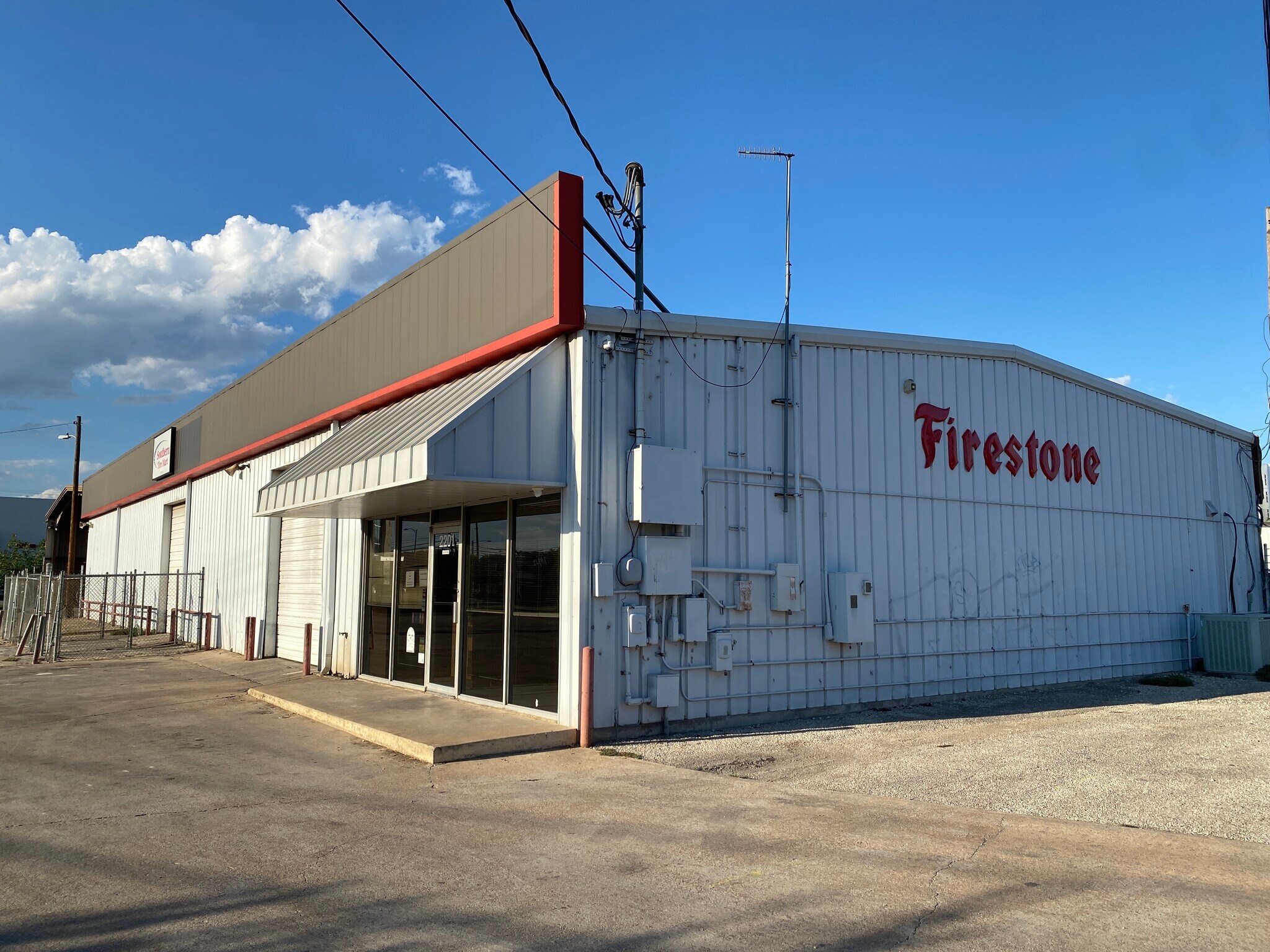 2201 Airport Blvd, Austin, TX for sale Building Photo- Image 1 of 1