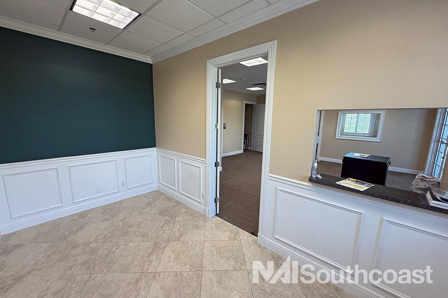 3662 SW 30th Ave, Palm City, FL for lease - Building Photo - Image 3 of 6