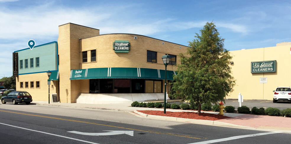 200 W 21st St, Norfolk, VA for lease - Building Photo - Image 1 of 5