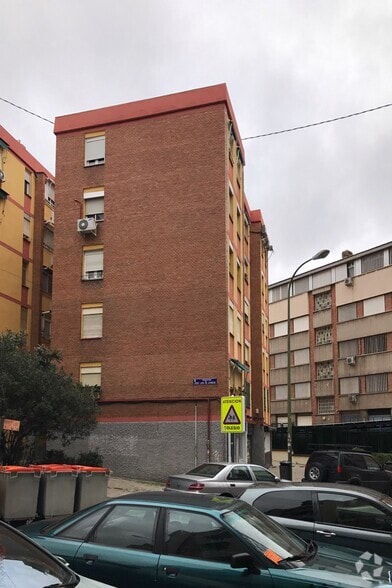 Travesía Poeta Blas de Otero, 6, Madrid, Madrid for sale - Building Photo - Image 2 of 2