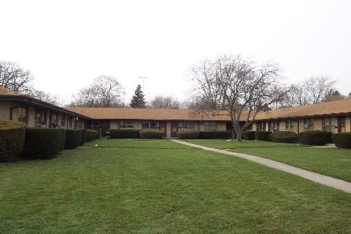 2624 Gabriel Ave, Zion, IL for sale Primary Photo- Image 1 of 1