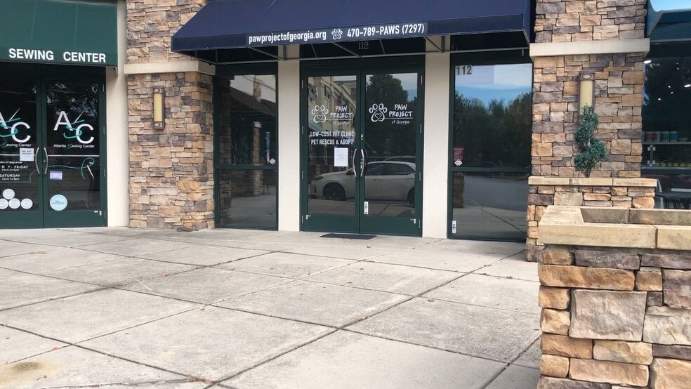 2148 NW Duluth Hwy, Duluth, GA for lease - Commercial Listing Video - Image 2 of 16