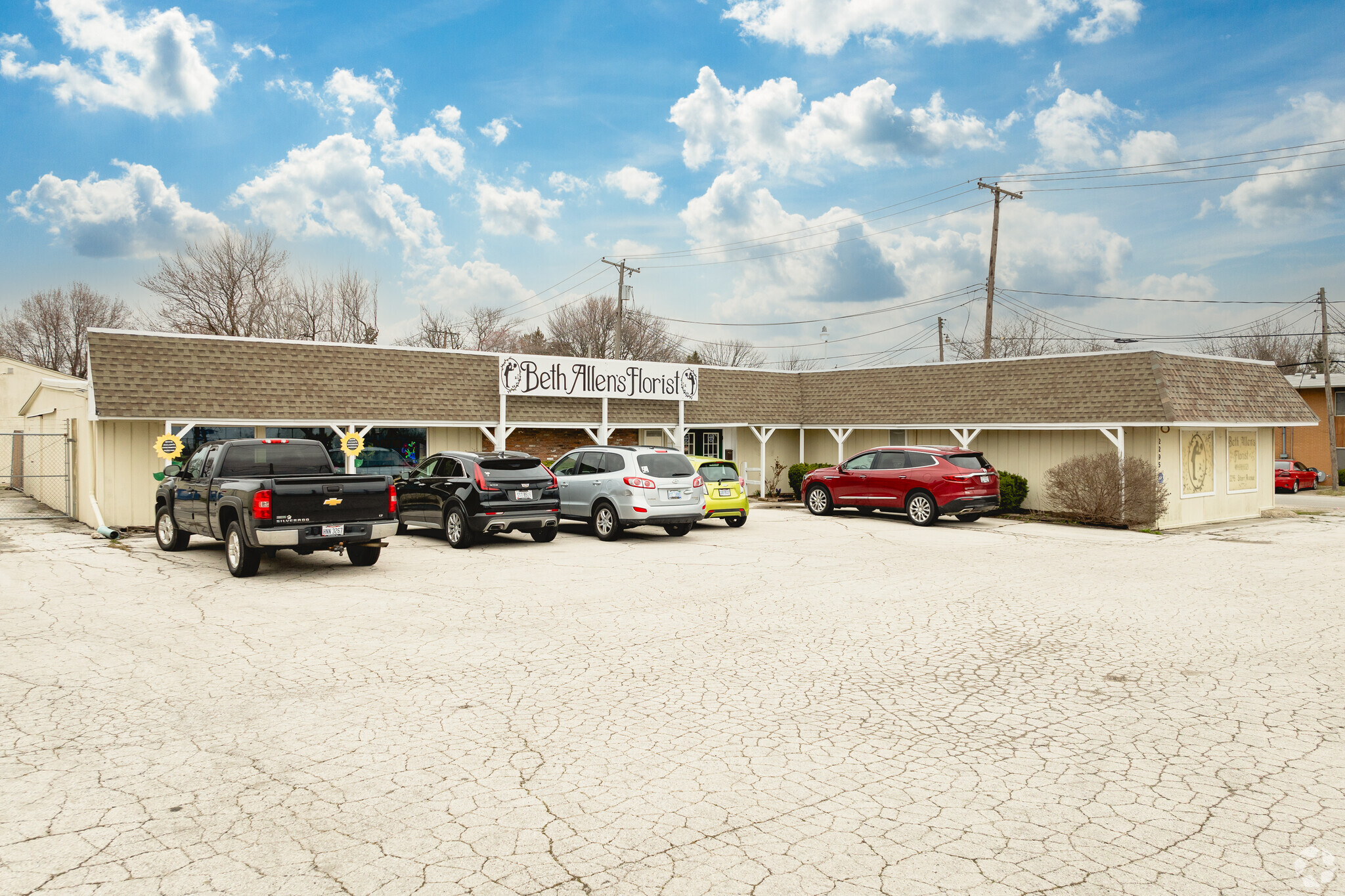 2295 Starr Ave, Toledo, OH for lease Primary Photo- Image 1 of 8