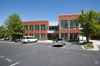 More details for 711 Canton Rd NE, Marietta, GA - Office for Lease