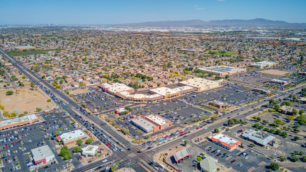 7333 W Thomas Rd, Phoenix, AZ for lease - Building Photo - Image 2 of 28