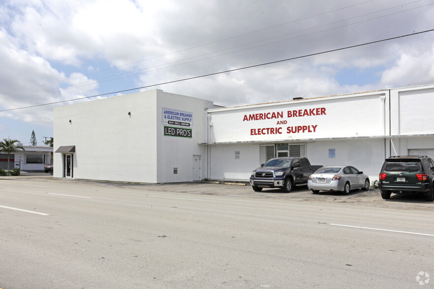 1800 N Dixie Hwy, Hollywood, FL for sale - Building Photo - Image 1 of 1