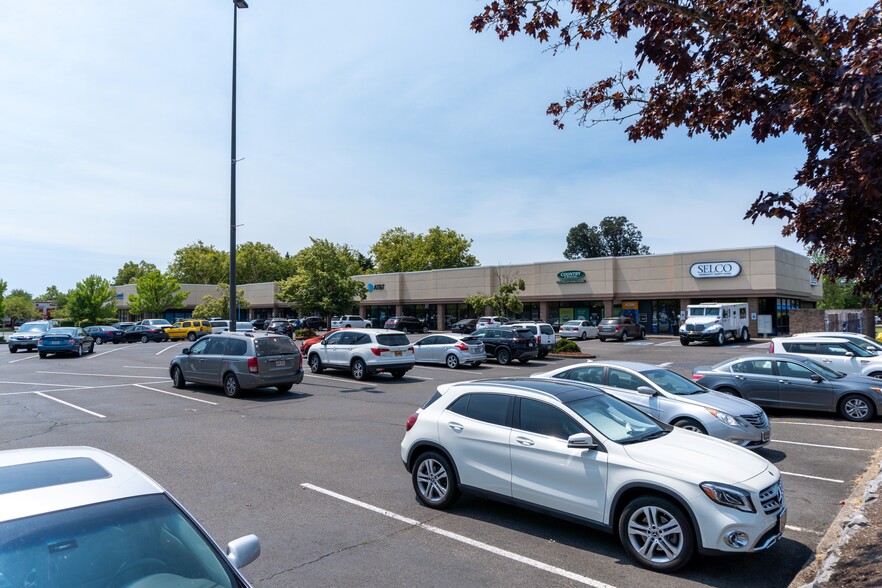 1801-1823 14th Ave SE, Albany, OR for lease - Building Photo - Image 3 of 4