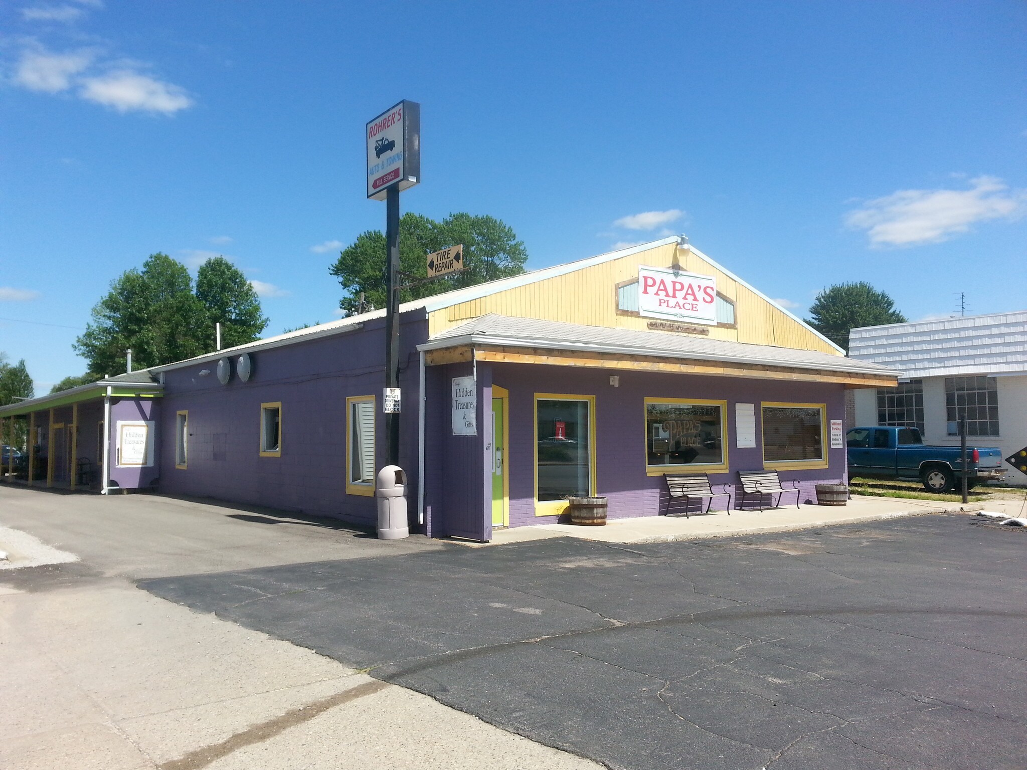209 S Main St, Churubusco, IN for sale Primary Photo- Image 1 of 1