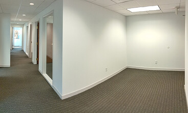 1100 Kenilworth Ave, Charlotte, NC for lease Interior Photo- Image 1 of 17