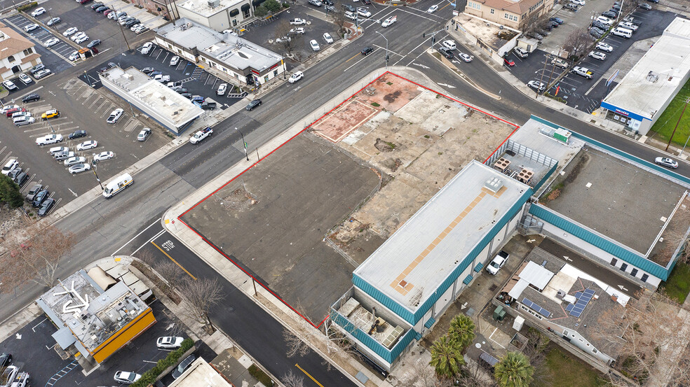 11th Street, Tracy, CA for sale - Building Photo - Image 1 of 9