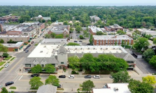 225 E Deerpath, Lake Forest, IL for lease - Building Photo - Image 1 of 8