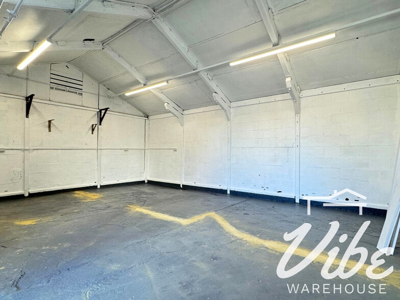 Warspite Rd, London for lease - Building Photo - Image 3 of 4