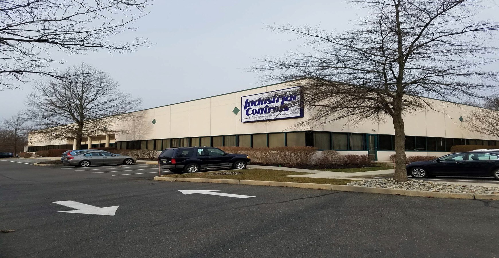 1721 Christopher Way, Eatontown, NJ 07724