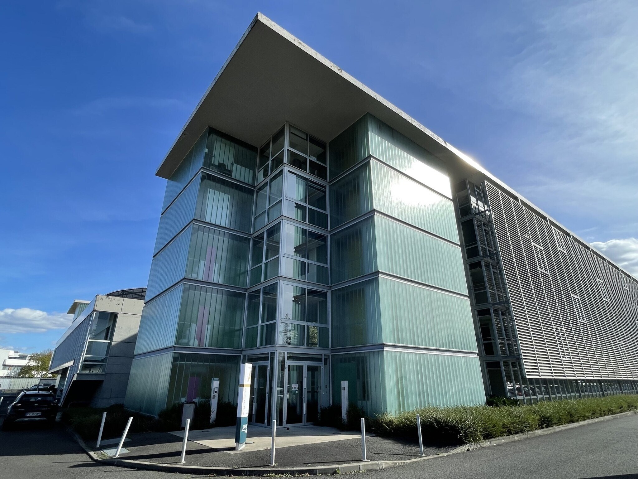 19 Allée James Watt, Mérignac for lease Building Photo- Image 1 of 12