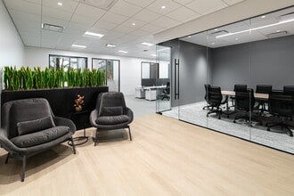 6350 Walker Ln, Alexandria, VA for lease Interior Photo- Image 2 of 13