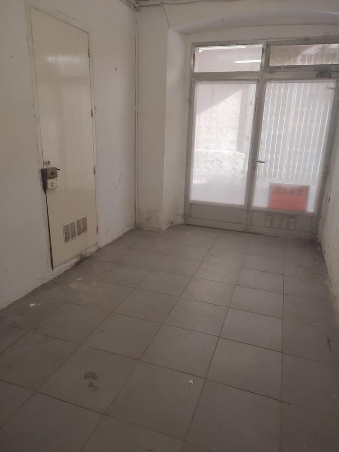 Artés, BAR 08271 - - - Interior Photo - Image 1 of 5