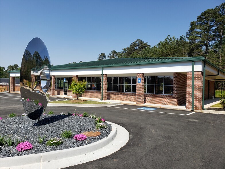 3980 Rogers Bridge Rd, Duluth, GA for sale - Building Photo - Image 1 of 1