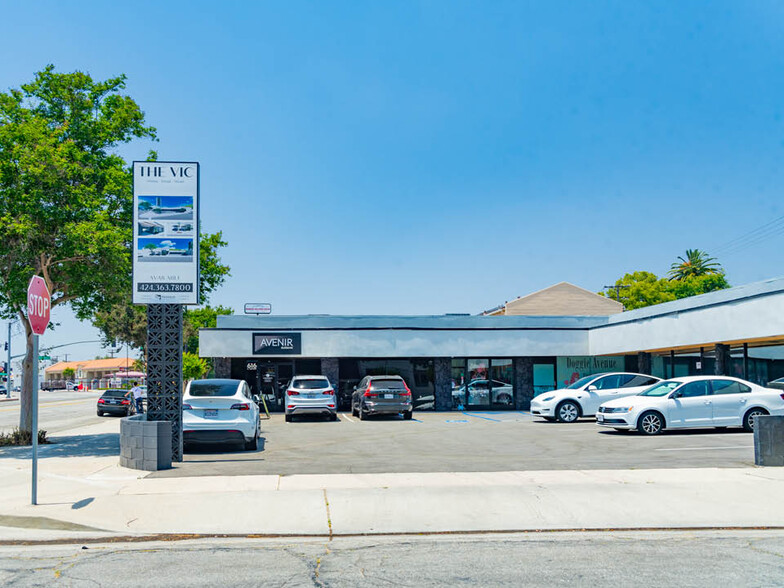 616-634 S Victory Blvd, Burbank, CA for lease - Building Photo - Image 2 of 5