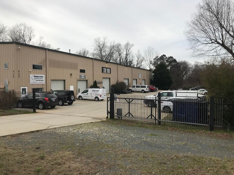 6150 Old Pineville Rd, Charlotte, NC for lease - IMG_5782 - Image 1 of 17
