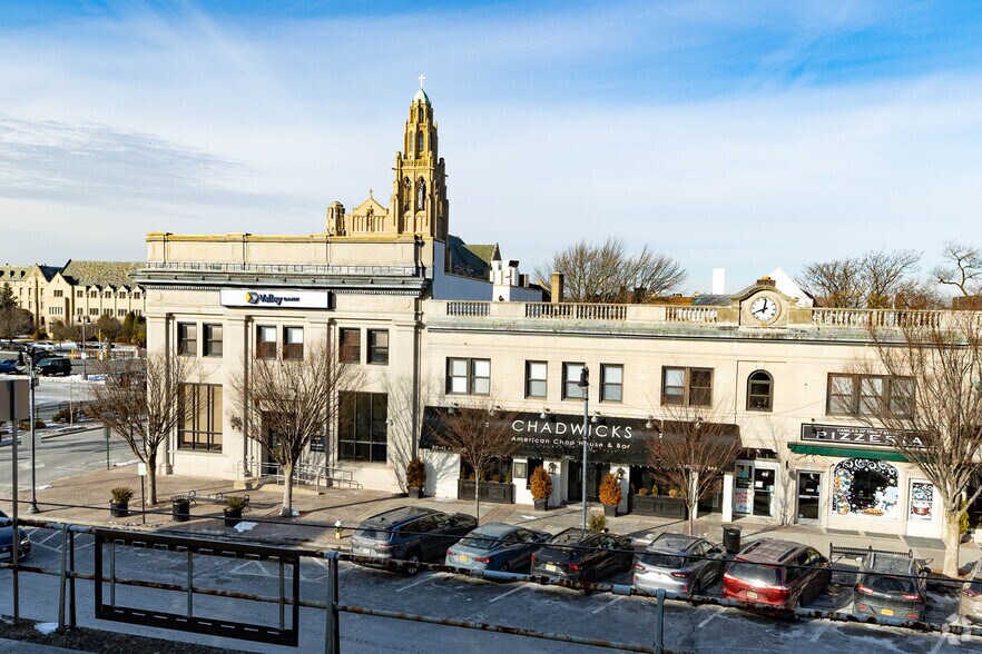 41-49 Front St, Rockville Centre, NY for lease - Building Photo - Image 3 of 5