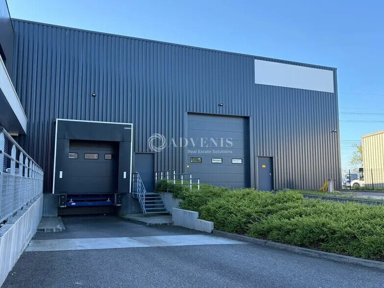 Industrial in Molsheim for lease - Building Photo - Image 1 of 6