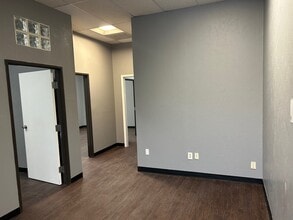 2734 W Kingsley Rd, Garland, TX for lease Interior Photo- Image 1 of 5
