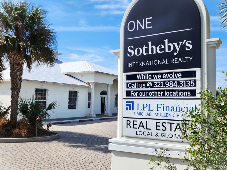 301 Ocean Ave, Melbourne Beach, FL for sale - Building Photo - Image 1 of 1