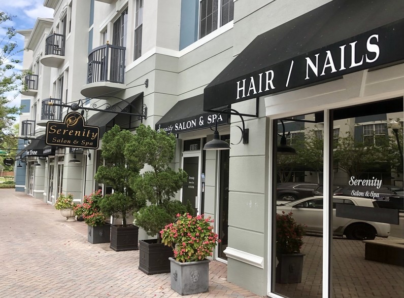 9912 Linebaugh Ave, Tampa, FL for lease - Building Photo - Image 3 of 3