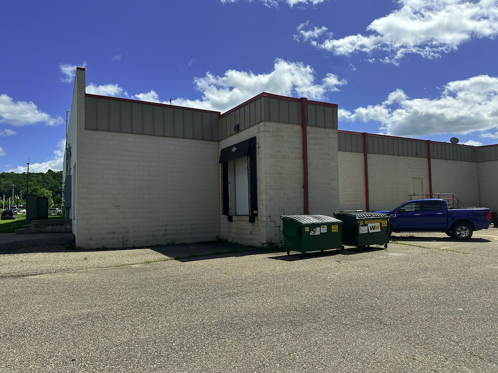 396 Schilling Dr S, Dundas, MN for lease Building Photo- Image 1 of 15