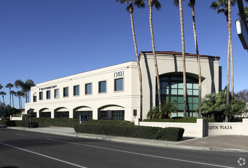 13821 Newport Ave, Tustin, CA for lease - Building Photo - Image 2 of 8