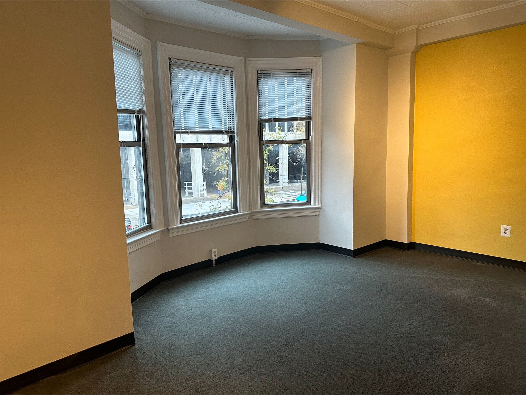 2000 P St NW, Washington, DC for lease Interior Photo- Image 1 of 4