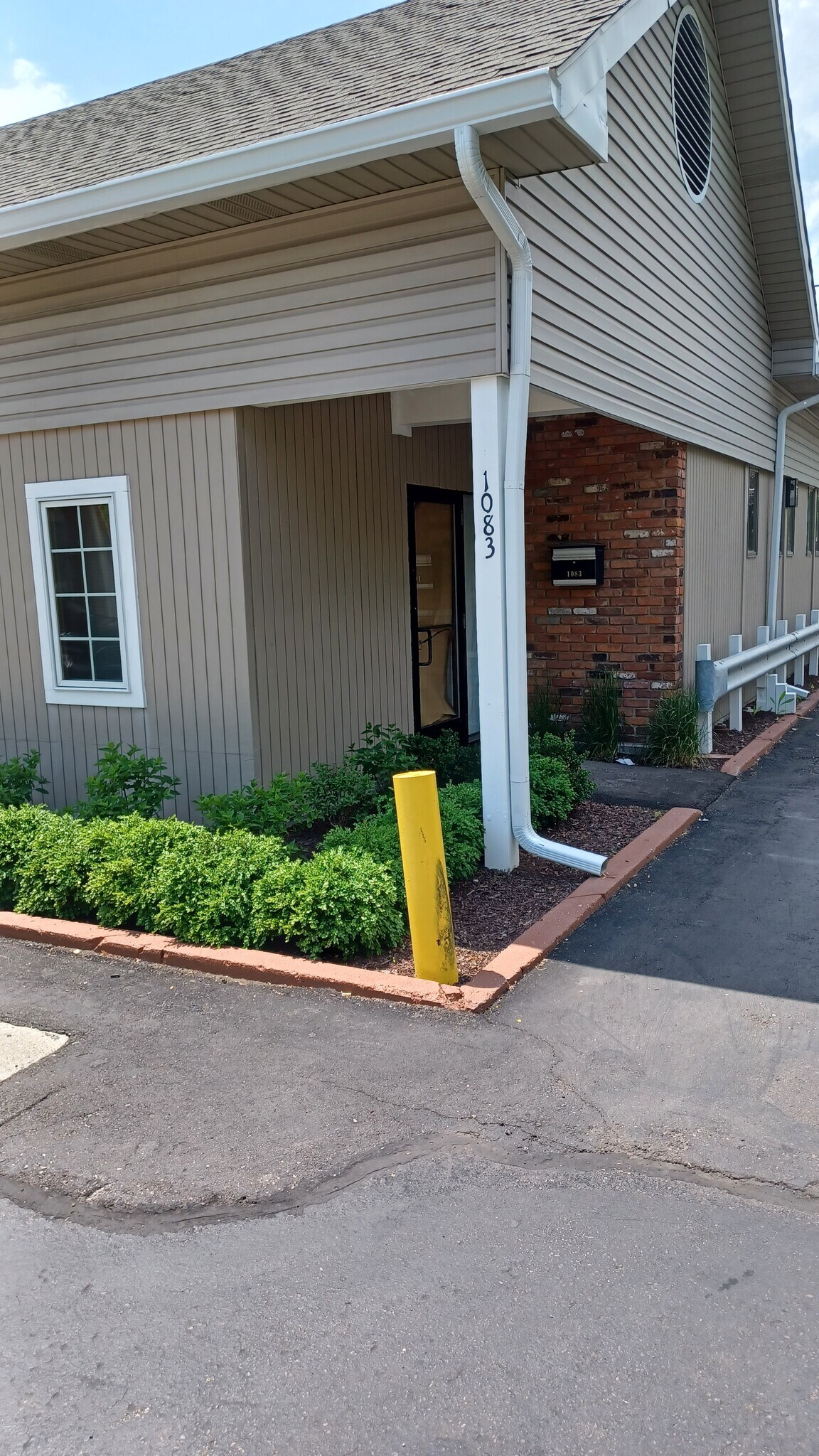 1083 E Maple Rd, Birmingham, MI for sale Building Photo- Image 1 of 1