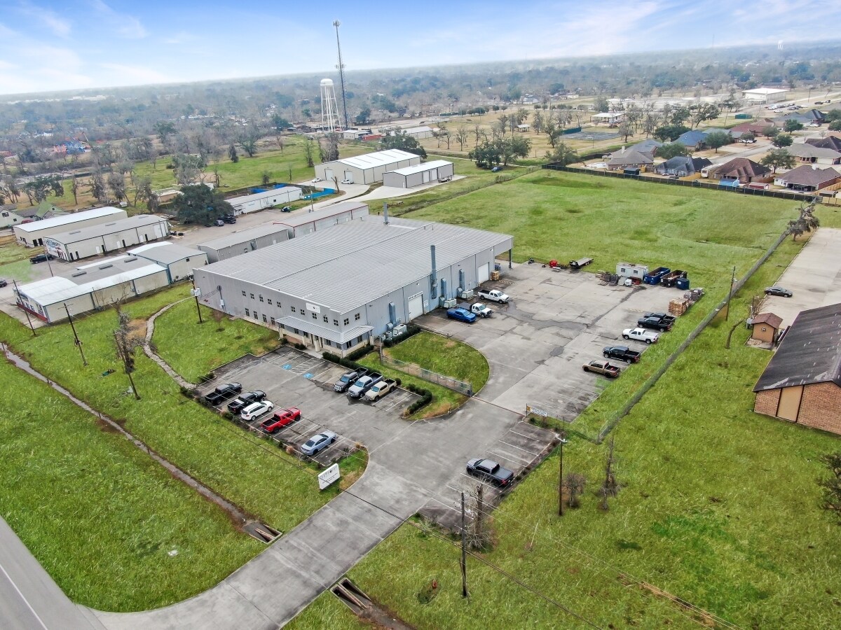 2024 Brazosport Blvd N, Richwood, TX for sale Building Photo- Image 1 of 11
