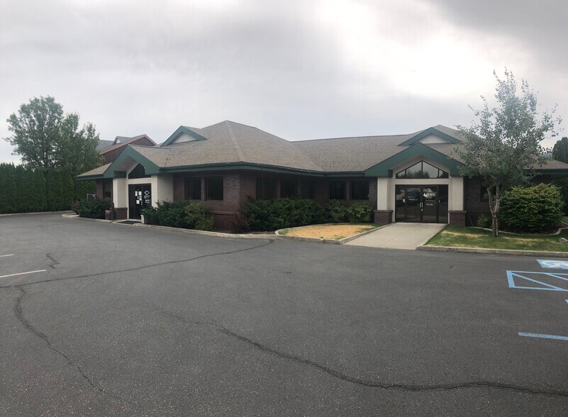 1110 E Polston Ave, Post Falls, ID for sale - Building Photo - Image 1 of 1