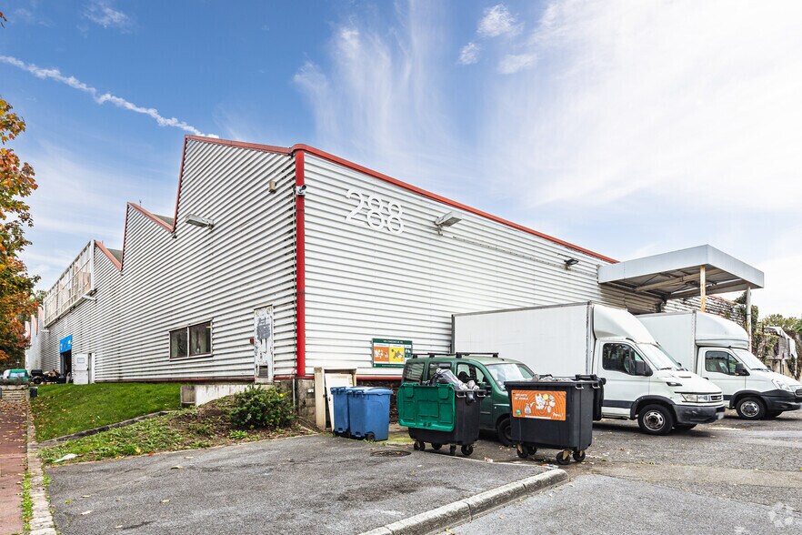 Flex in Aubervilliers for lease - Primary Photo - Image 1 of 3
