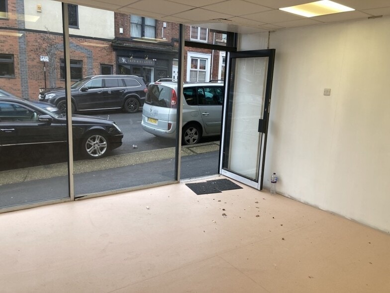 319-335 London Rd, Sheffield for lease - Interior Photo - Image 2 of 4