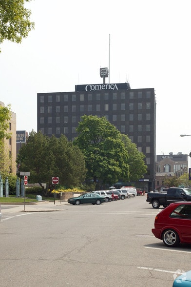 151 S Rose St, Kalamazoo, MI for sale - Building Photo - Image 3 of 76