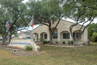 3721 Williams Dr, Georgetown, TX for lease Interior Photo- Image 1 of 10