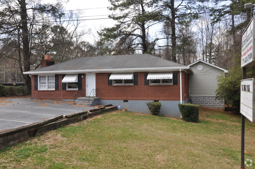 7727 Jonesboro Rd, Jonesboro, GA for sale - Building Photo - Image 2 of 2