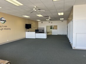 4280-4284 Plainfield Ave NE, Grand Rapids, MI for lease Interior Photo- Image 1 of 8