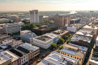 36 W Broughton St, Savannah, GA for lease Interior Photo- Image 1 of 8