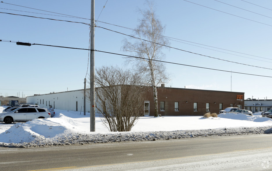 1297 Industrial Rd, Cambridge, ON for lease - Building Photo - Image 3 of 5