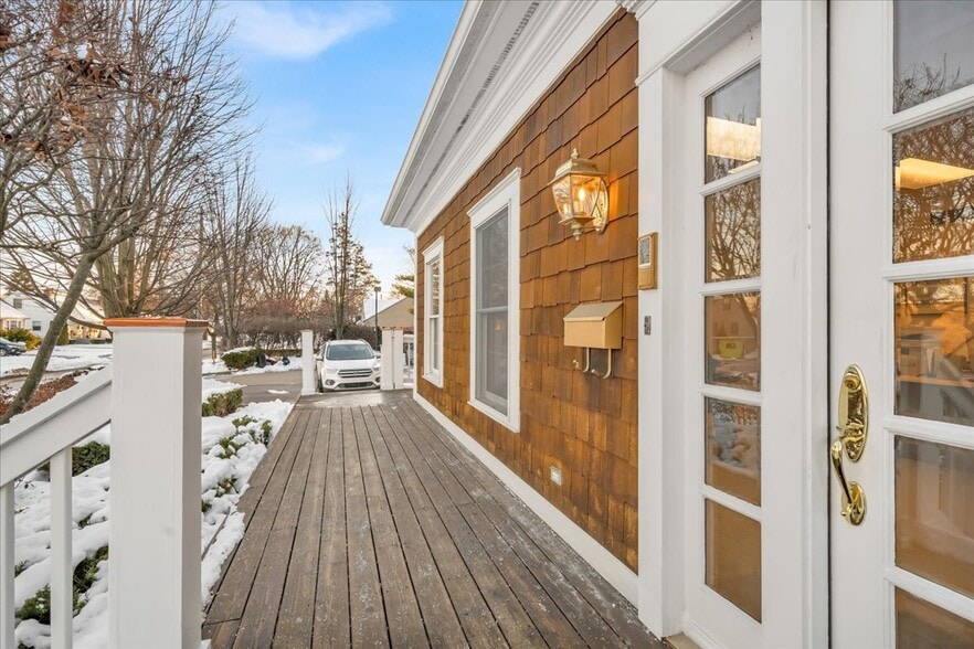 907 W 14 Mile Rd, Clawson, MI for sale - Building Photo - Image 3 of 34