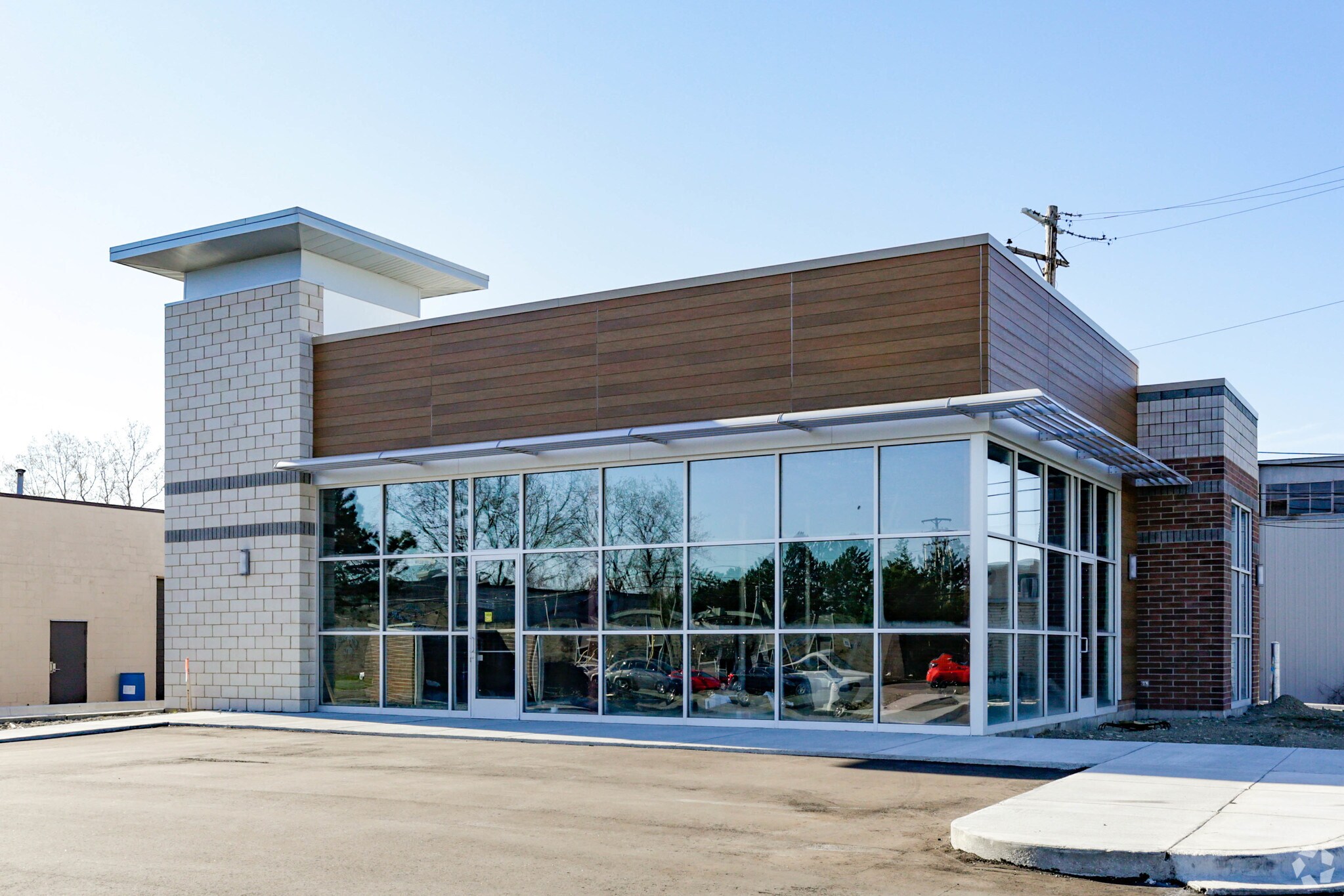 1010 E Maple Rd, Troy, MI for sale Primary Photo- Image 1 of 1