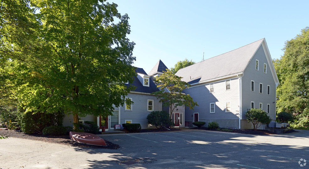 140 E Main St, Norton, MA for sale - Primary Photo - Image 1 of 1