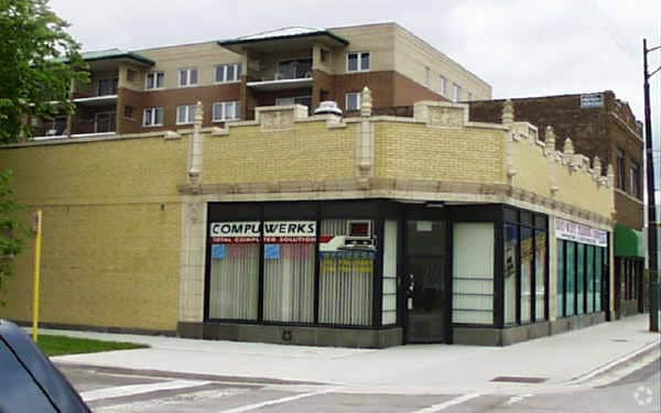 4809-4811 N Elston Ave, Chicago, IL for lease - Building Photo - Image 2 of 3